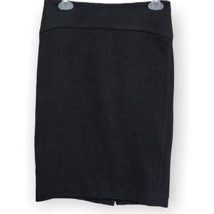 Banana Republic black wool skirt in size 8